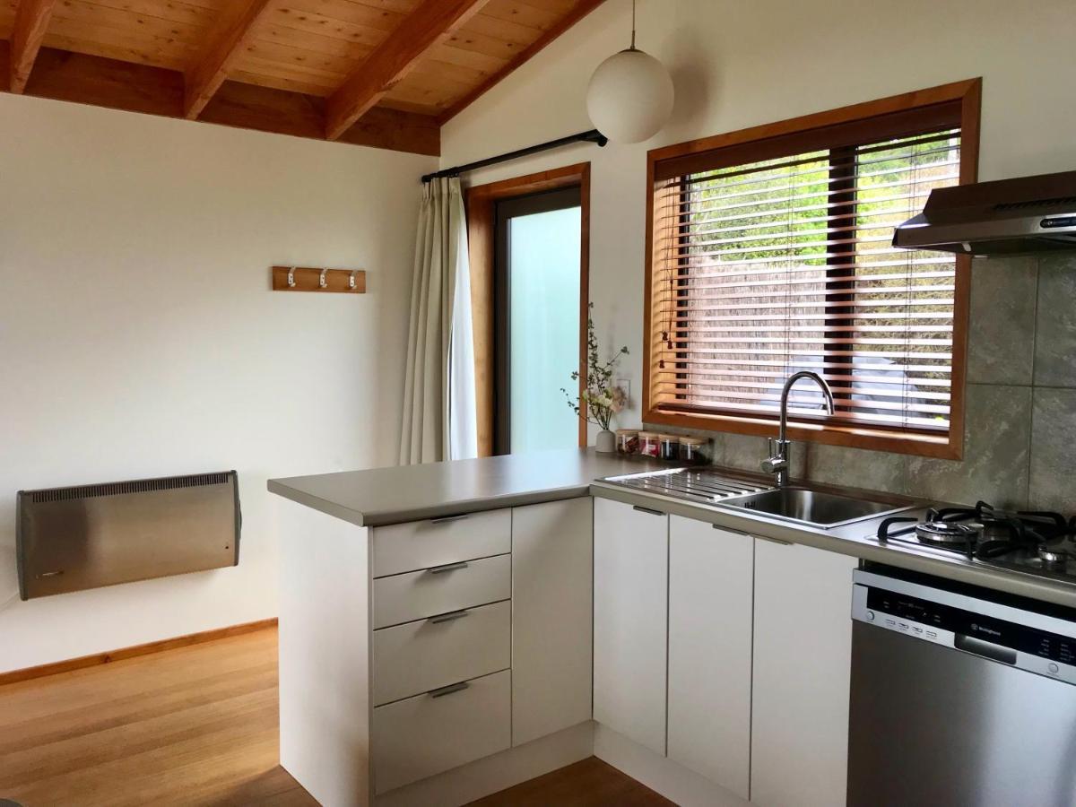 Adrift In Golden Bay- Absolute Beachfront Villas (Adults Only) Collingwood Exterior foto