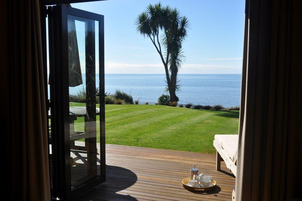 Adrift In Golden Bay- Absolute Beachfront Villas (Adults Only) Collingwood Exterior foto